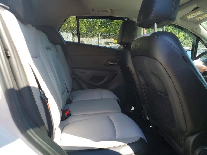 2017 CHEVROLET TRAX 1LT 11