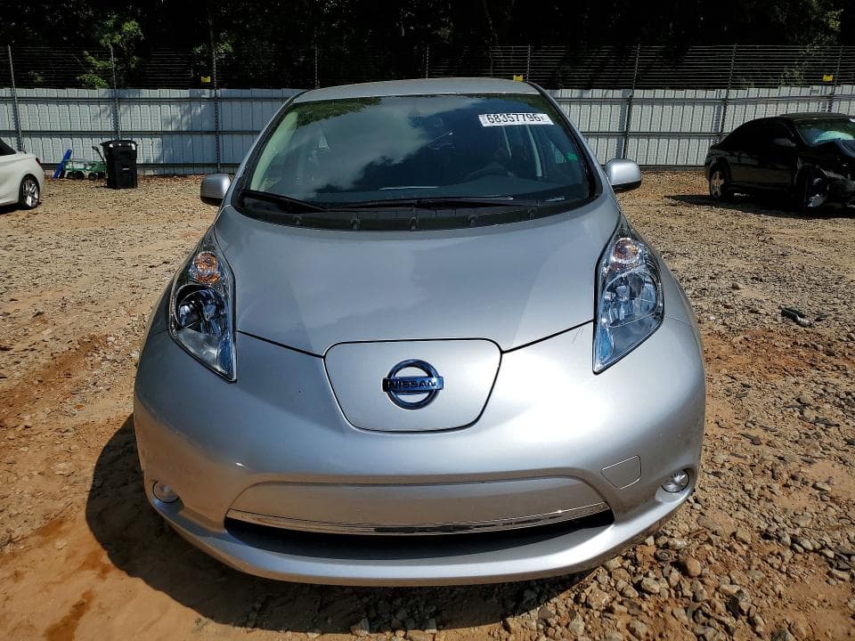 2017 NISSAN LEAF S 5