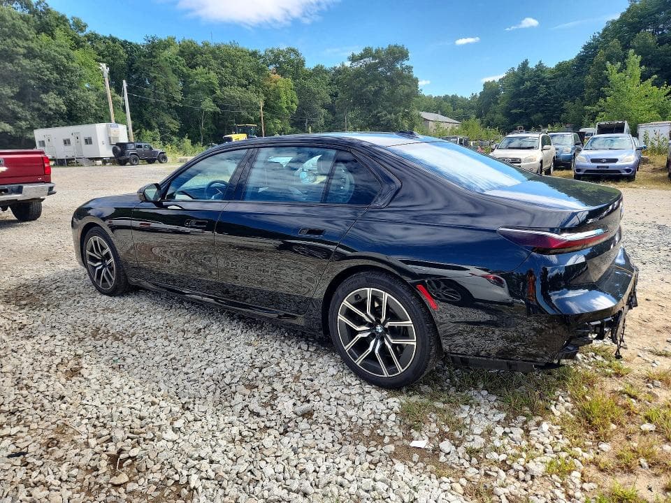 2024 BMW 760 XI 2