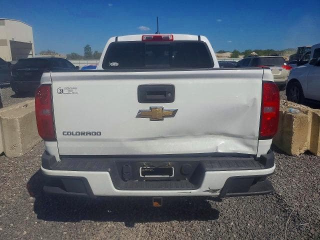 2017 CHEVROLET COLORADO Z71 6