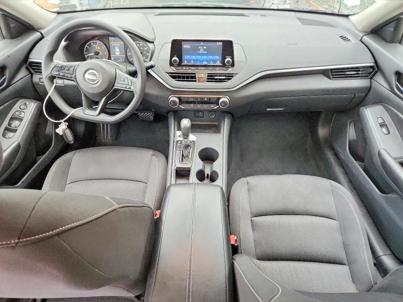 2023 NISSAN ALTIMA S 8