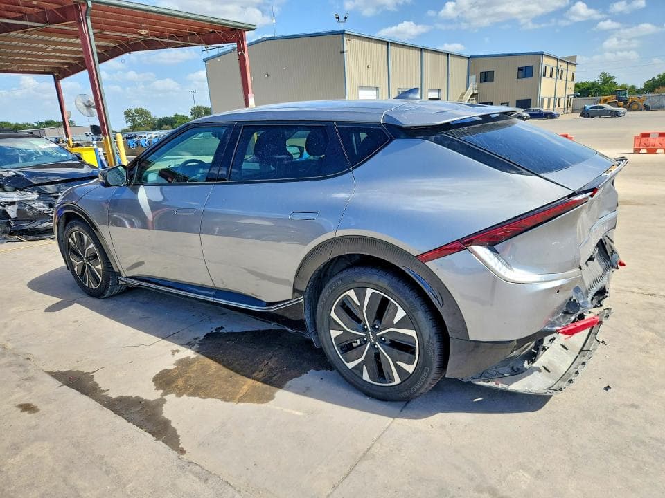 2024 KIA EV6 WIND 2