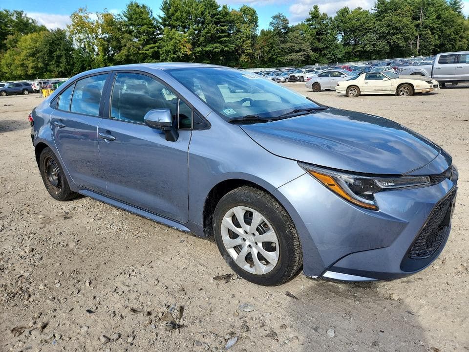 2022 TOYOTA COROLLA LE 4