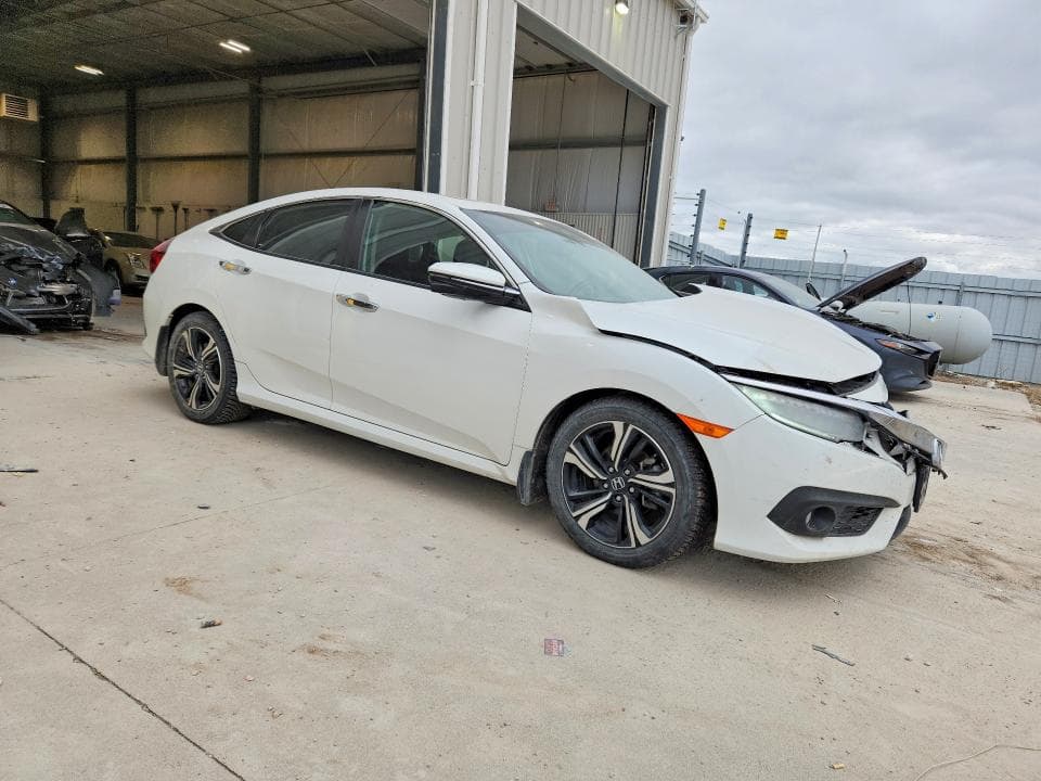 2017 HONDA CIVIC TOURING 4