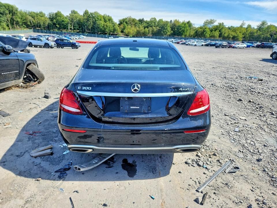 2019 MERCEDES-BENZ E 300 4MATIC 6