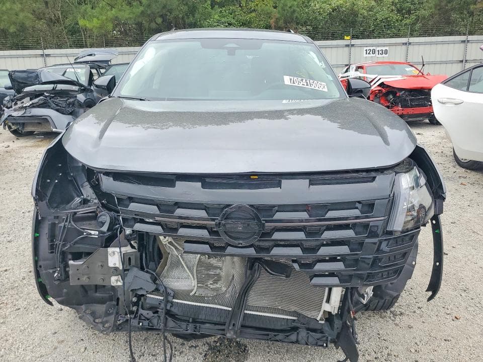 2026 NISSAN PATHFINDER SV 5