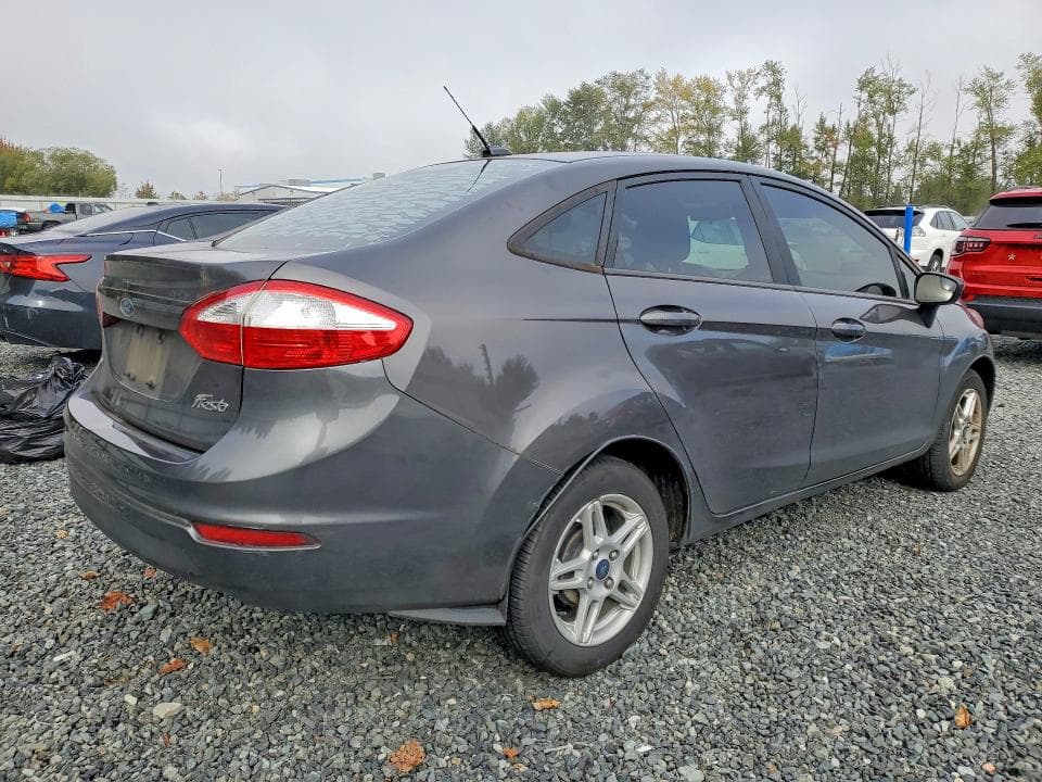 2017 FORD FIESTA SE 3