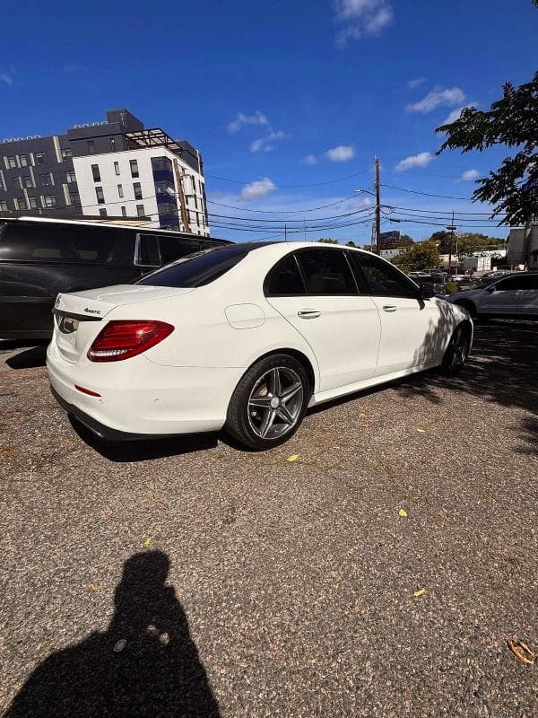 2017 MERCEDES-BENZ E 300 4MATIC 3