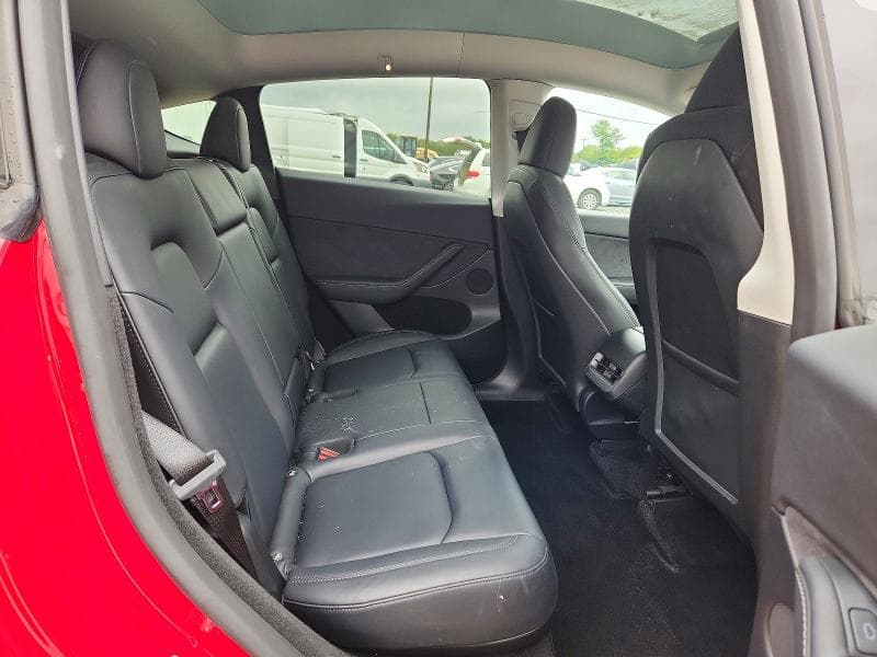 2023 TESLA MODEL Y 10
