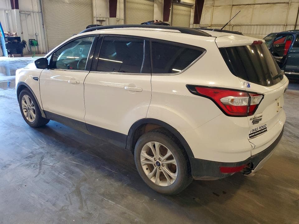 2018 FORD ESCAPE SE 2