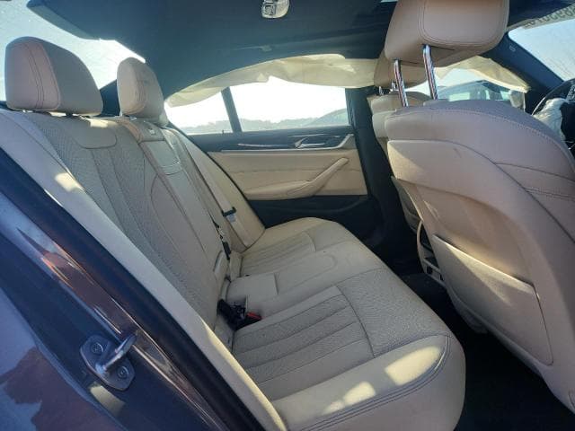 2021 BMW 530 I 10