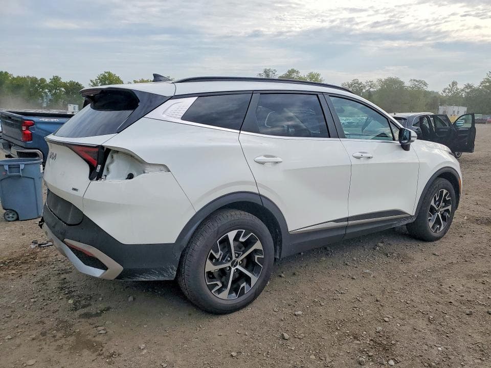 2025 KIA SPORTAGE EX 3