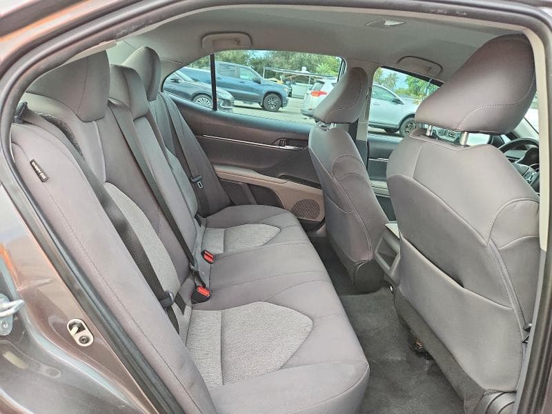 2022 TOYOTA CAMRY LE 10