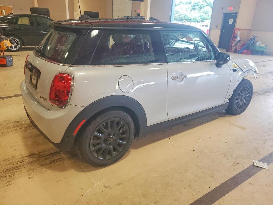 2020 MINI COOPER 3