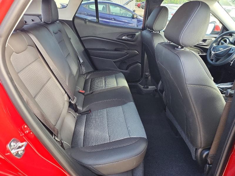 2026 CHEVROLET TRAX 1LT 11