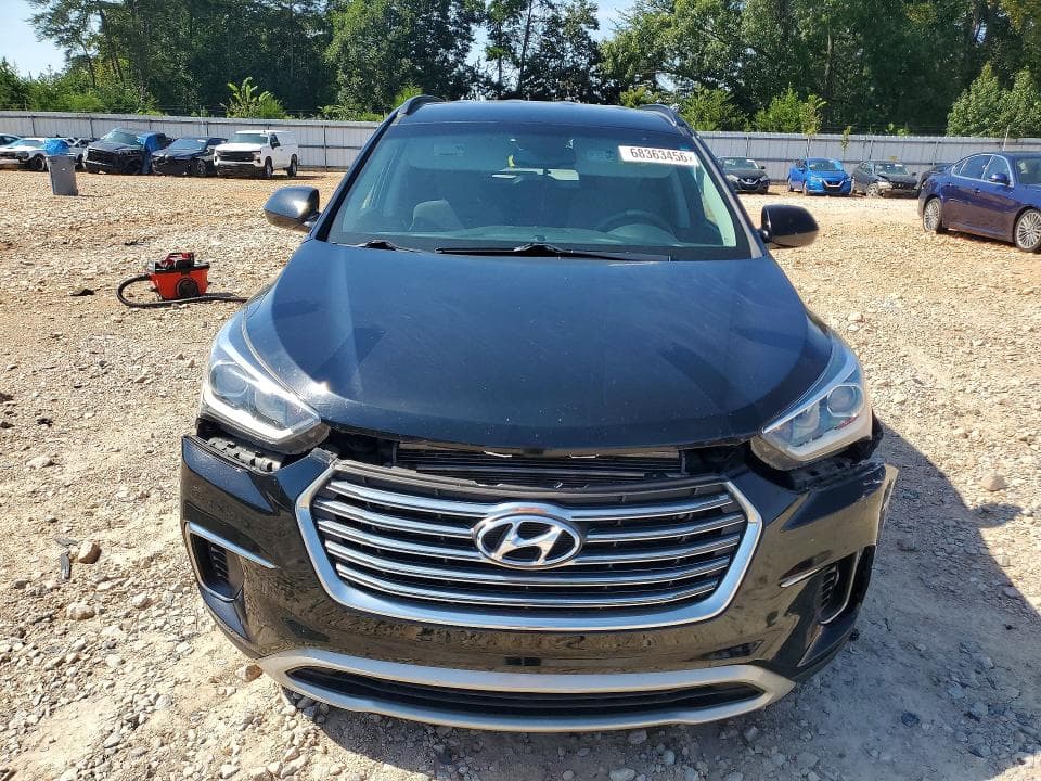 2017 HYUNDAI SANTA FE SE 5