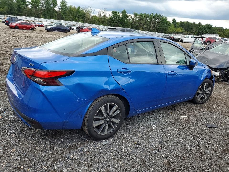 2021 NISSAN VERSA SV 3