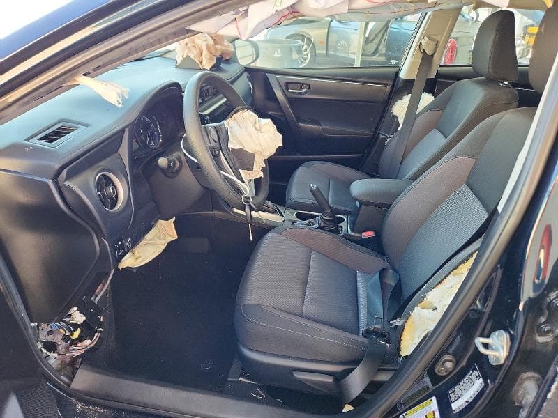 2019 TOYOTA COROLLA LE 7