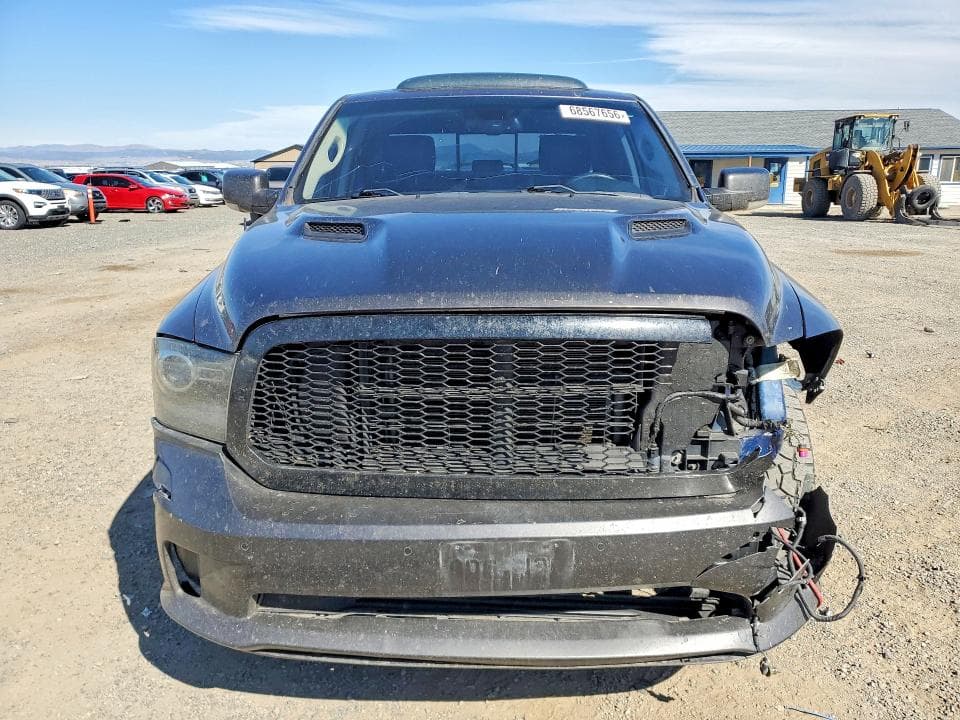 2017 RAM 1500 SPORT 5