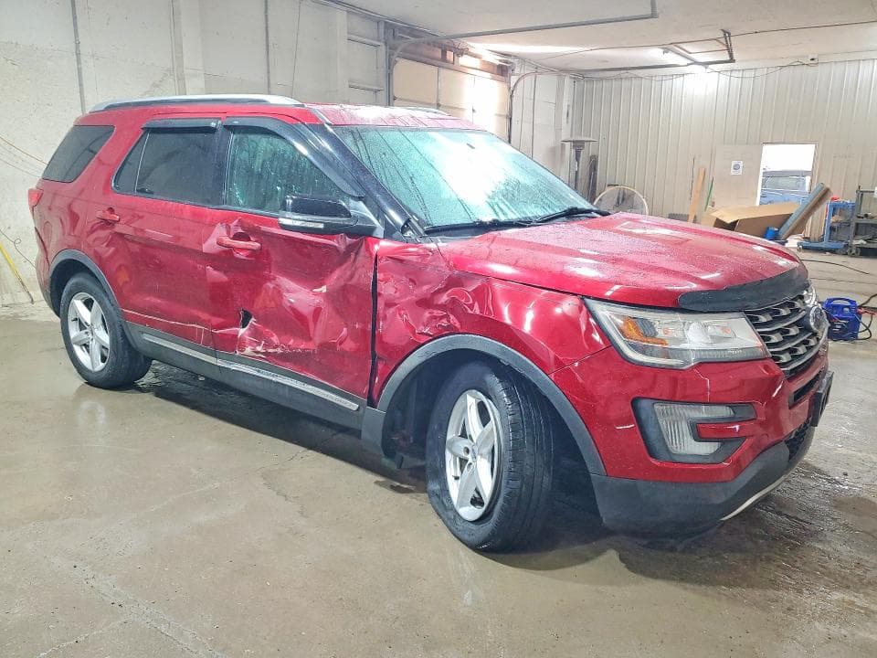 2017 FORD EXPLORER XLT 4