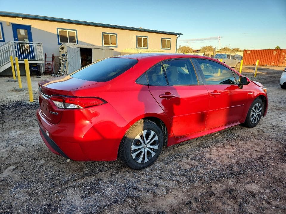 2020 TOYOTA COROLLA LE 3