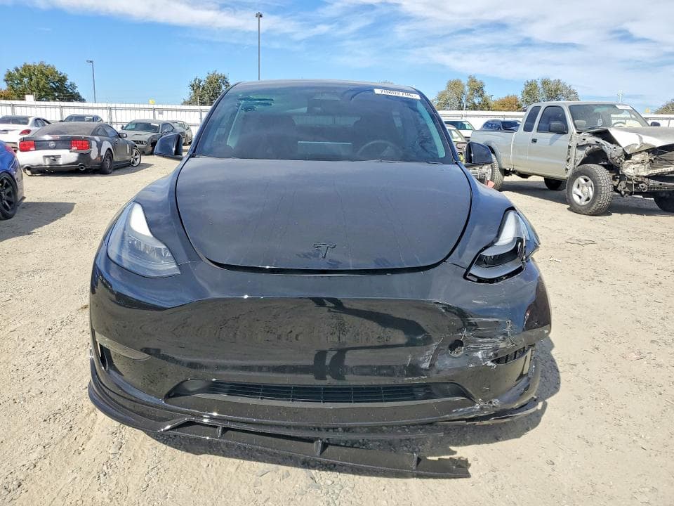 2023 TESLA MODEL Y 5
