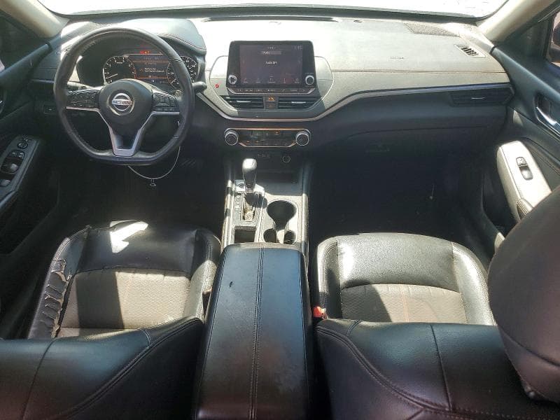 2021 NISSAN ALTIMA SR 8