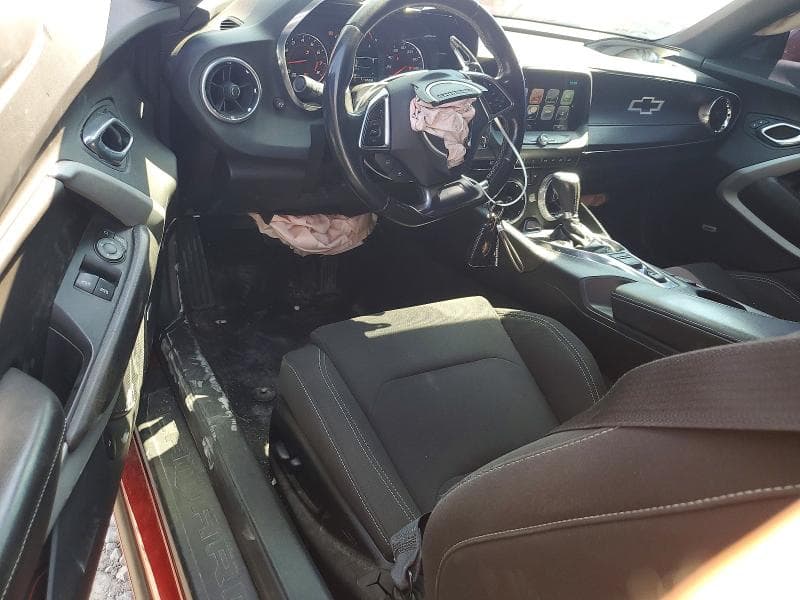 2018 CHEVROLET CAMARO LT 8