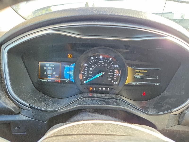 2019 FORD FUSION SE 9