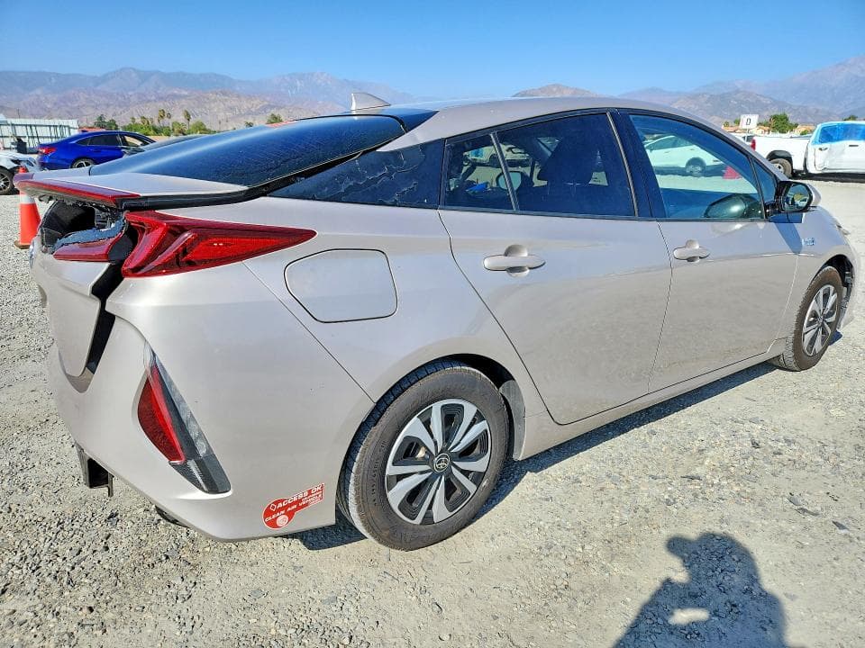 2017 TOYOTA PRIUS PRIME PREMIUM 3