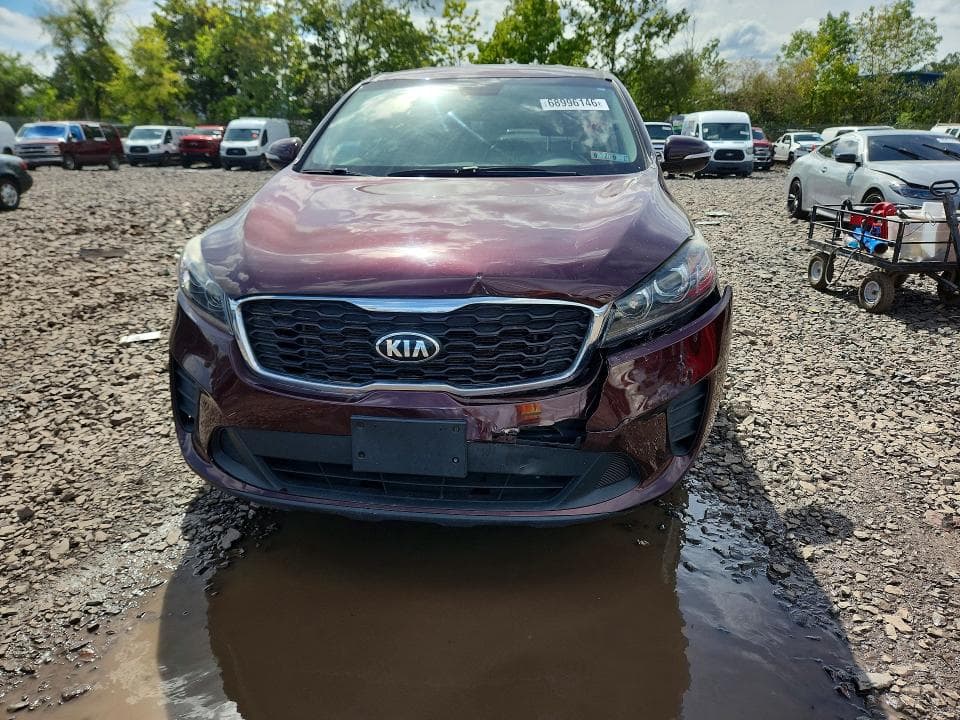 2019 KIA SORENTO LX V6 5