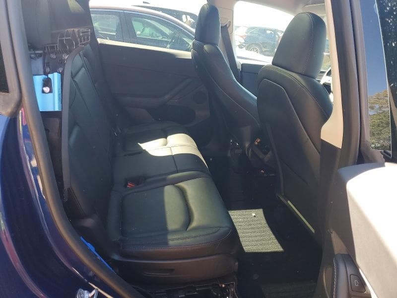 2023 TESLA MODEL Y 10