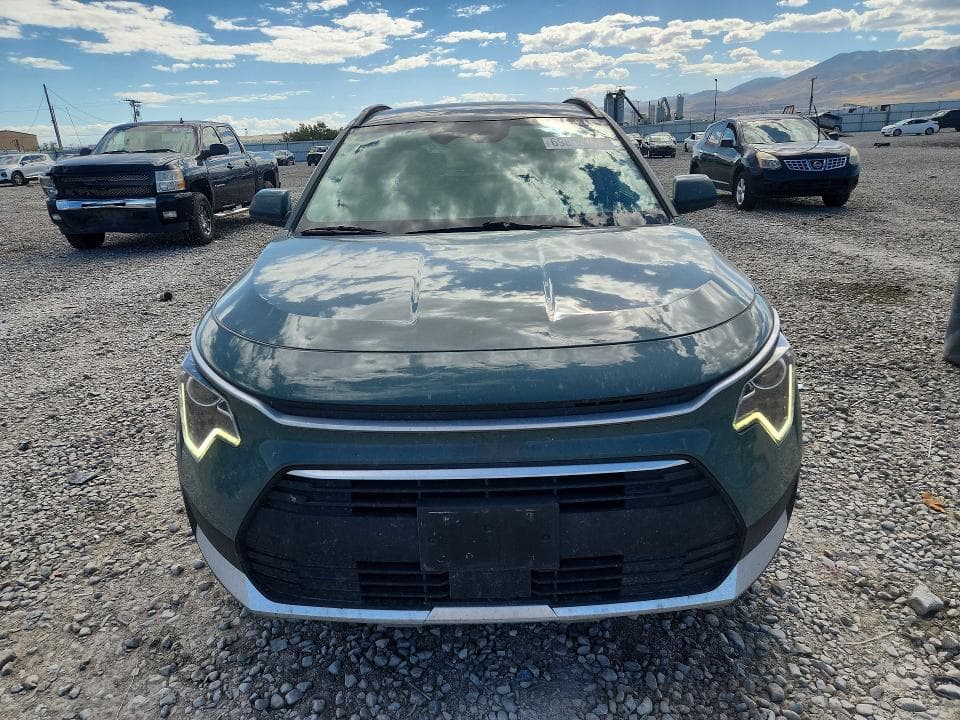 2023 KIA NIRO EX 5