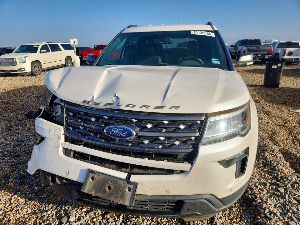 2018 FORD EXPLORER XLT 5