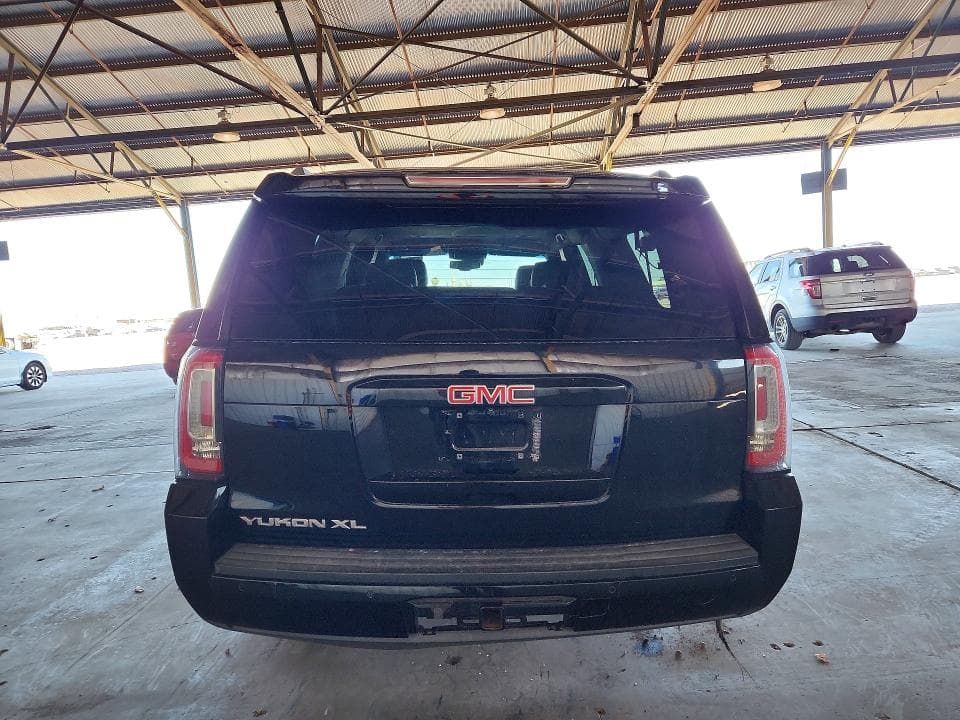 2017 GMC YUKON XL C1500 SLT 6