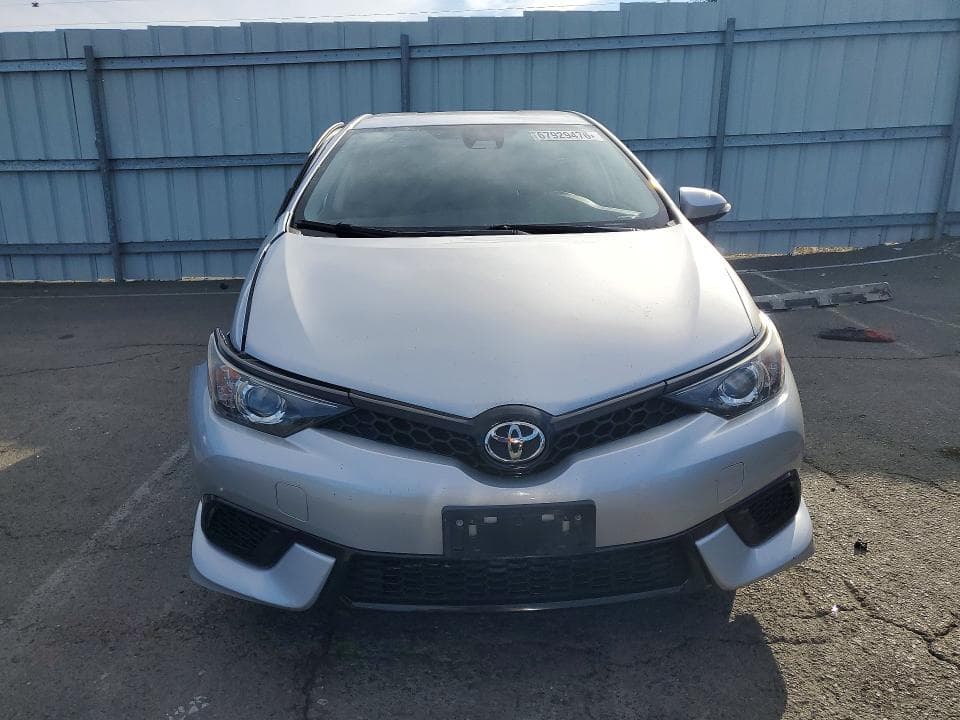 2017 TOYOTA COROLLA IM BASE 5