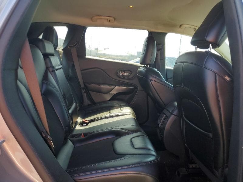 2019 JEEP CHEROKEE LATITUDE PLUS 11
