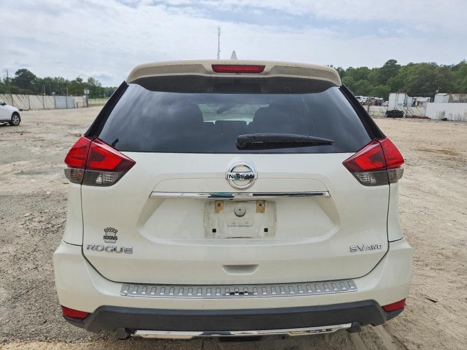 2017 NISSAN ROGUE SV 6