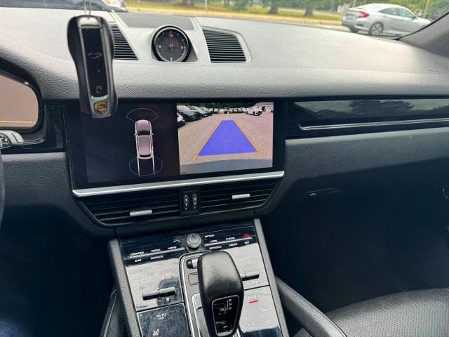 2019 PORSCHE CAYENNE 10