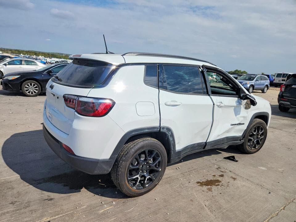2026 JEEP COMPASS LATITUDE 3