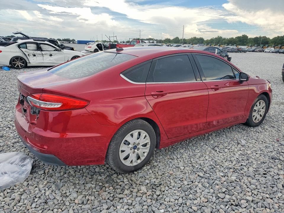 2019 FORD FUSION S 3