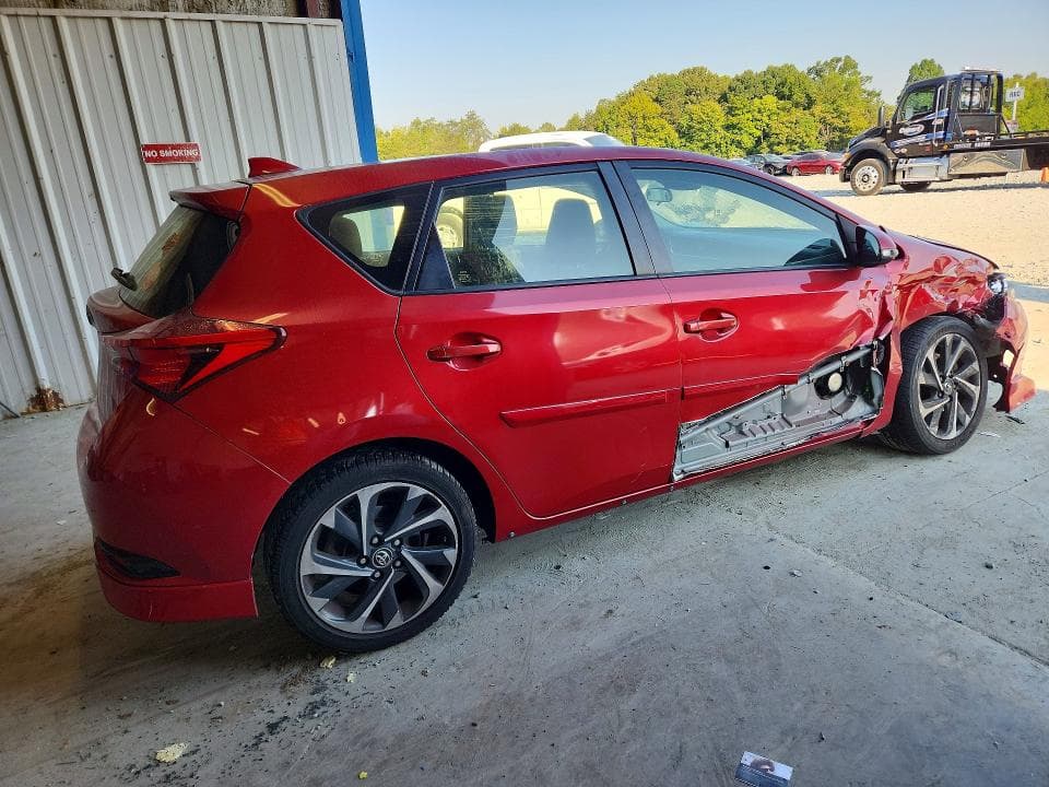 2018 TOYOTA COROLLA IM BASE 3