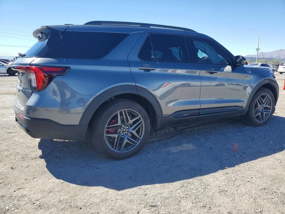 2026 FORD EXPLORER ST-LINE 3