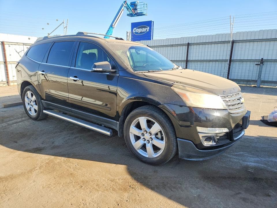 2017 CHEVROLET TRAVERSE LT 4