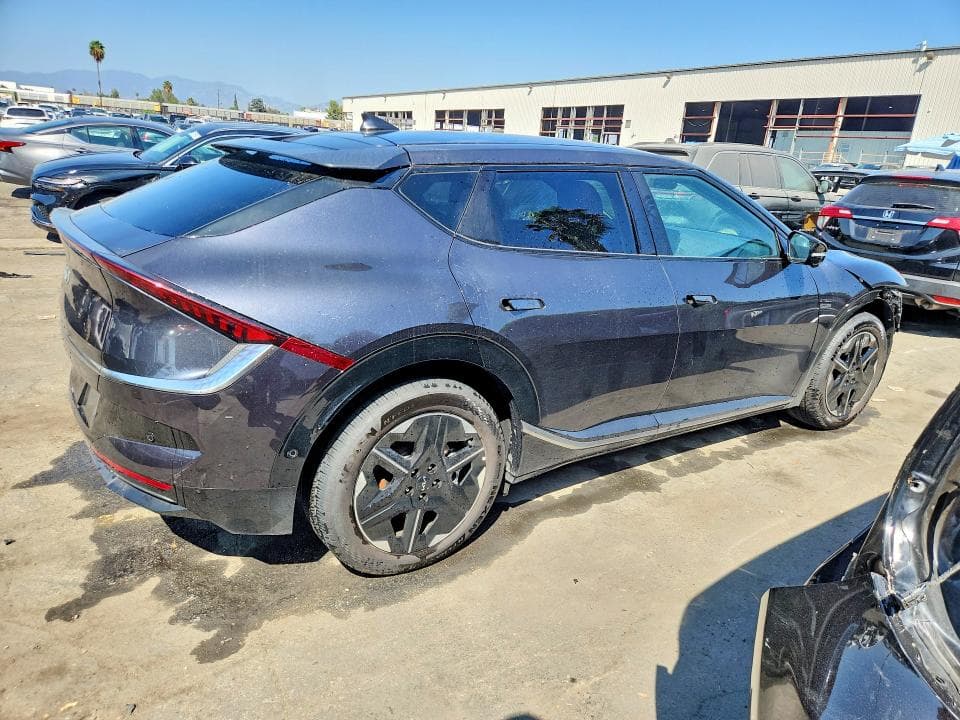 2025 KIA EV6 WIND 3
