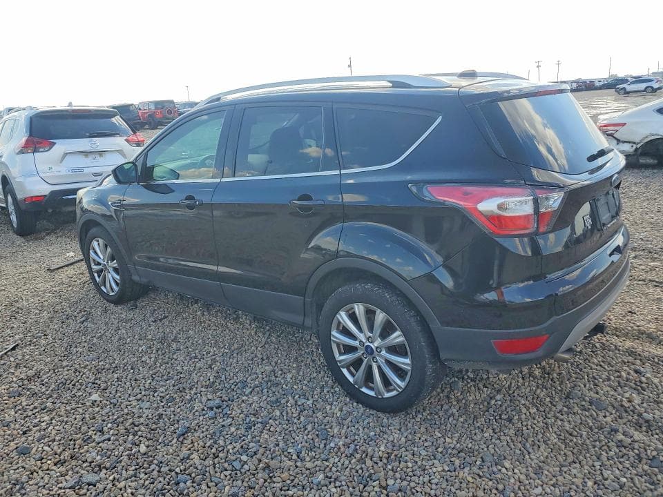 2017 FORD ESCAPE TITANIUM 2