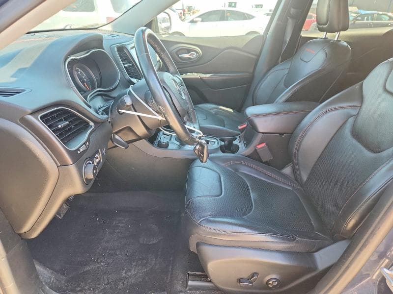 2019 JEEP CHEROKEE TRAILHAWK 7
