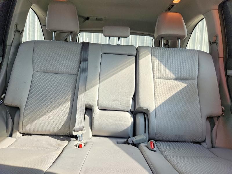 2019 TOYOTA HIGHLANDER LE 10