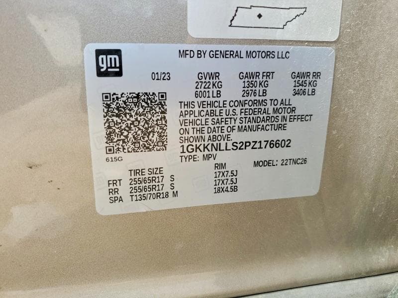 2023 GMC ACADIA AT4 13