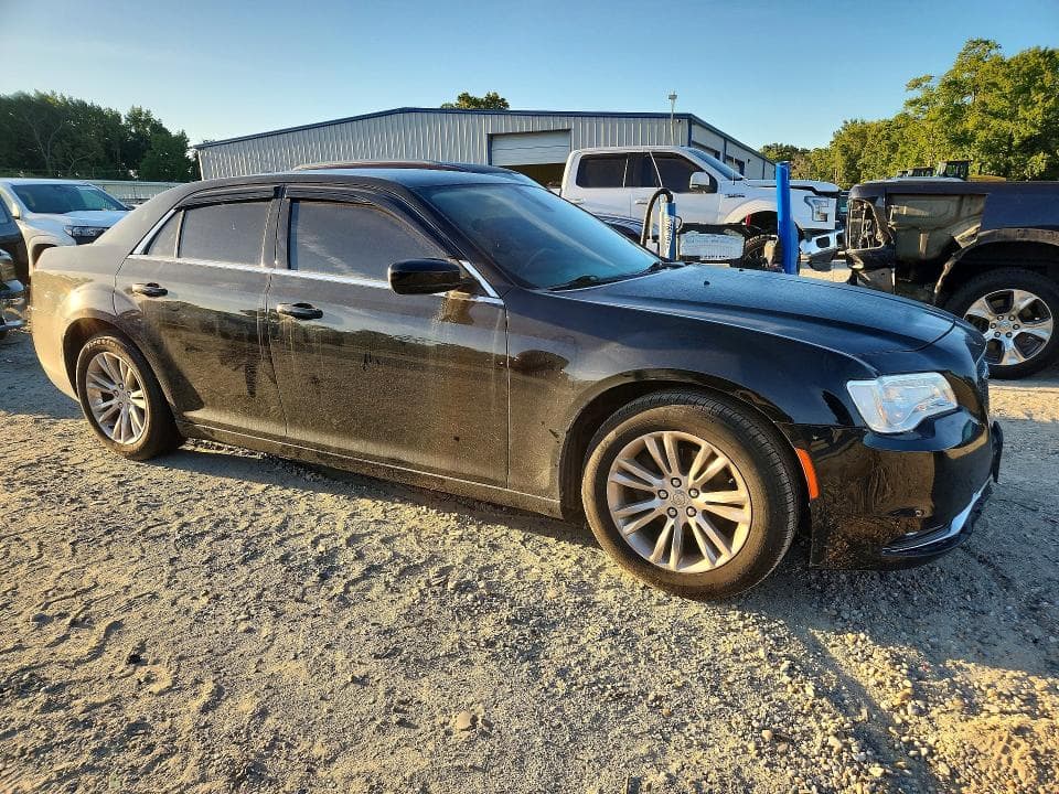 2020 CHRYSLER 300 TOURING 4
